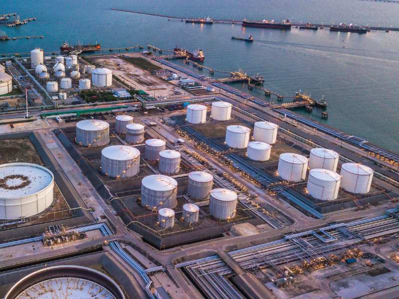 refinery facility and processing plant