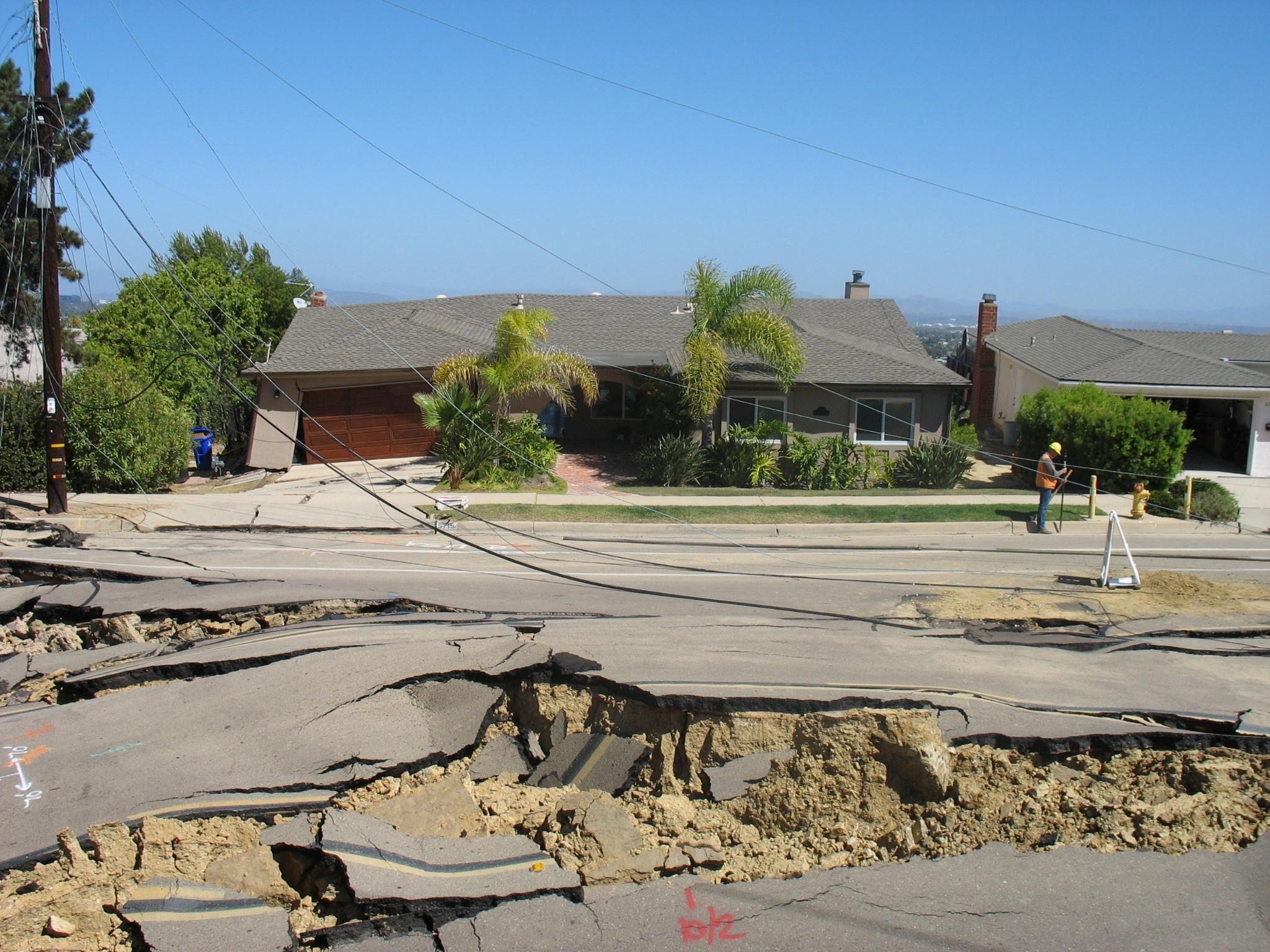 Landslide aftermath in La Jolla, CA