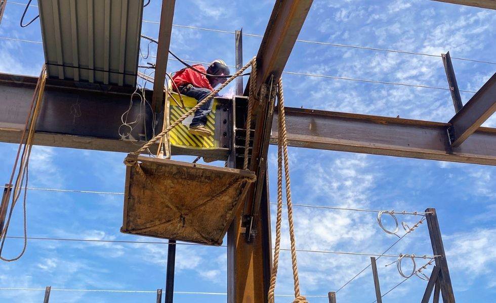 Long beach airport, Canopy construction, Steel framing, Safety scaffolding
