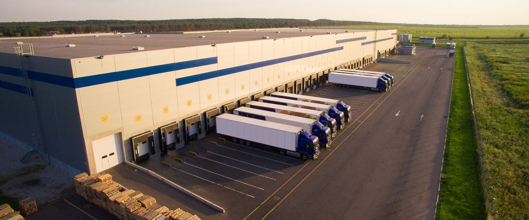Old Navy Distribution Center, NY Old Navy Distribution Center, NY