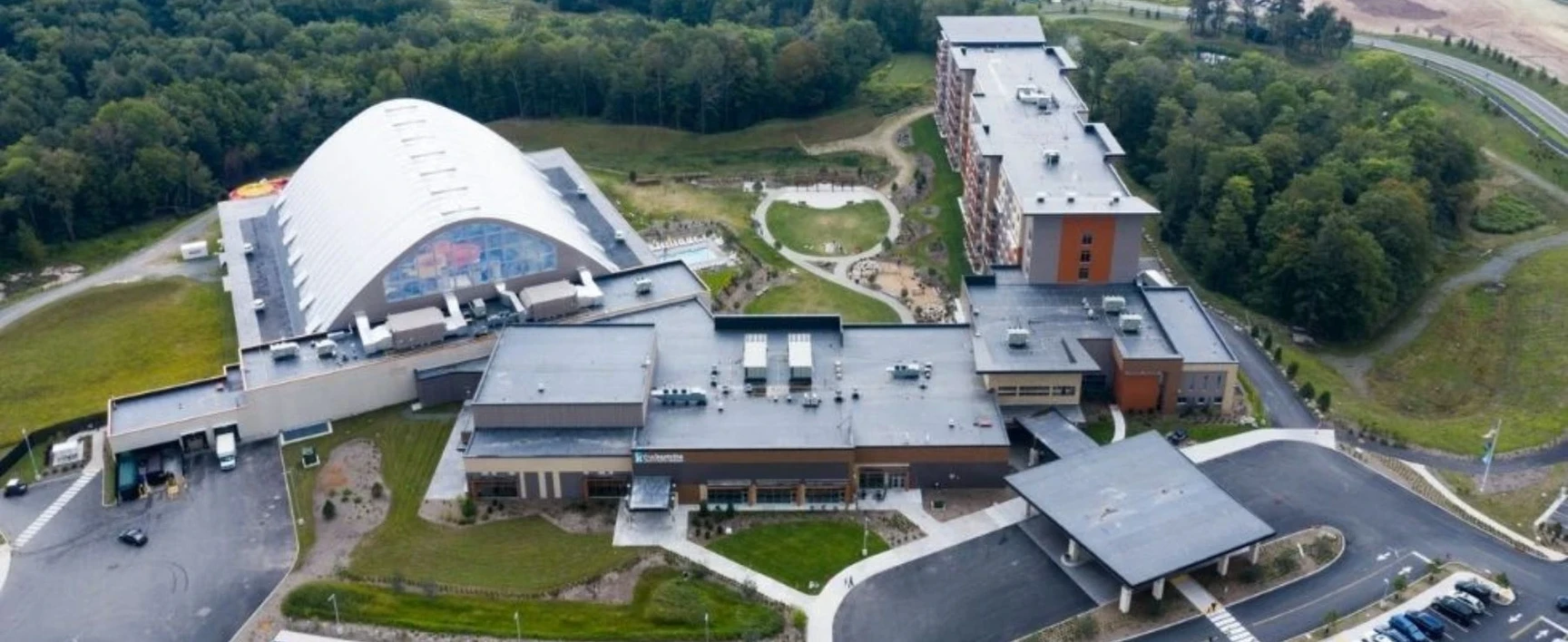 The-Kartrite-Resort-and-Indoor-Water-Park-NY-Aerial-View-of-Completed-Hospitality-and-Recreation-Facility