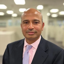 Vijay GUPTA - Headshot