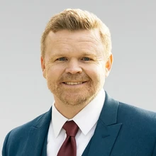 Patrick Kiernan - Headshot 